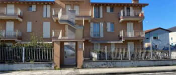 PANORAMICO BILOCALE MANSARDATO ALTO CON TERRAZZO - V000631