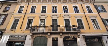 BILOCALE ARREDATO IN LOCAZIONE - PALAZZO STORICO - A000091